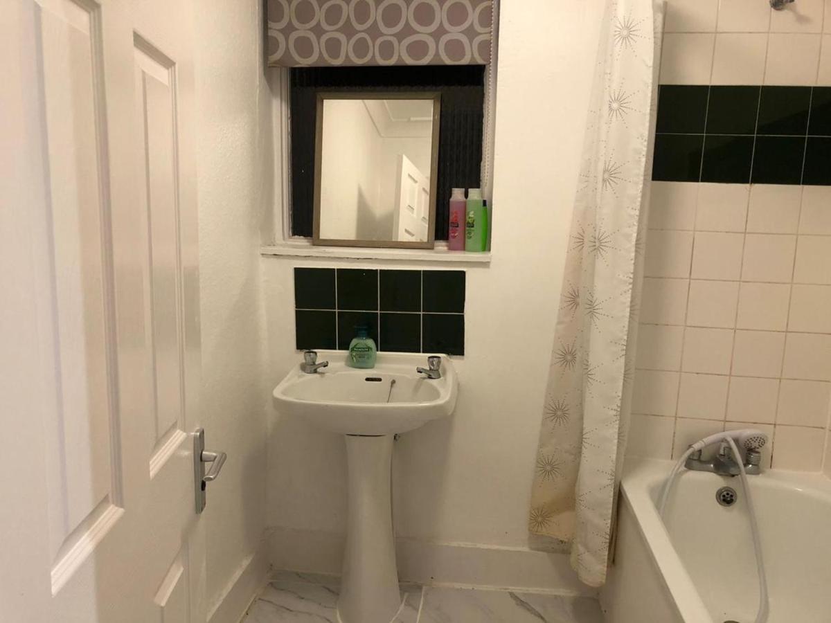 East London 2 Bedroom Apartment エクステリア 写真