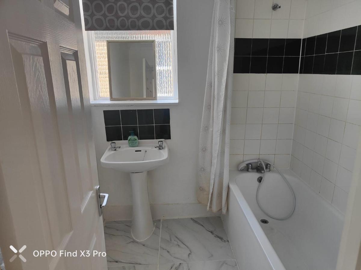 East London 2 Bedroom Apartment エクステリア 写真