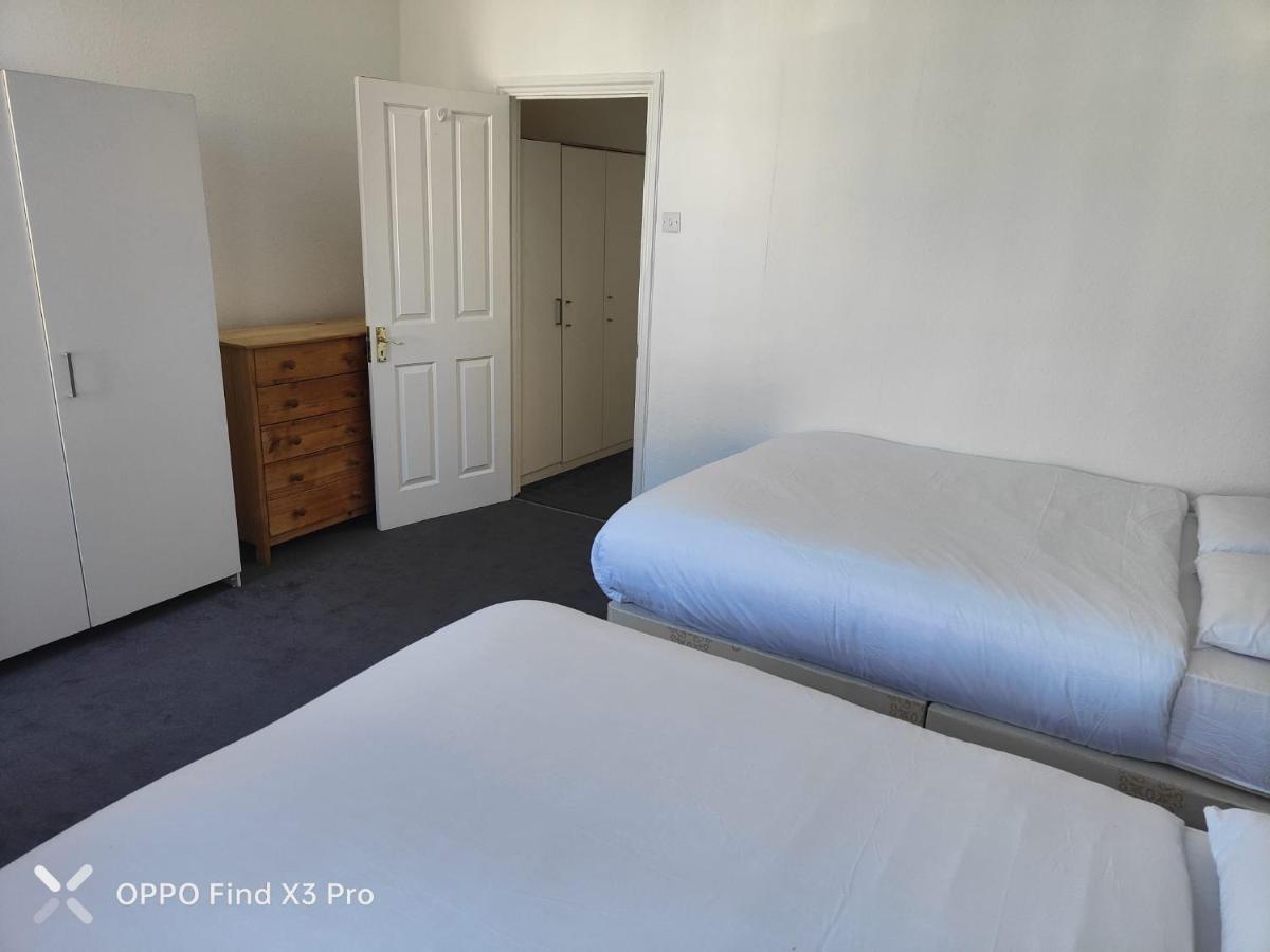 East London 2 Bedroom Apartment エクステリア 写真